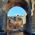 19 * Santa Cesarea Terme