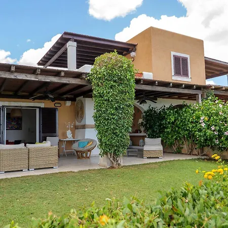 19 펜션 산타체사리텀